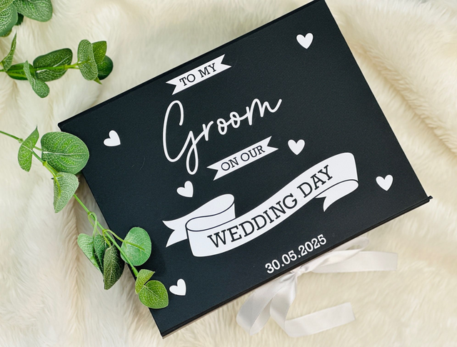 Groom box with date