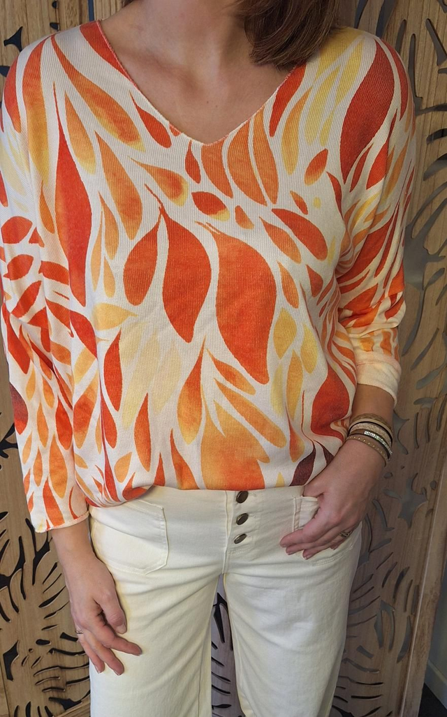 pull feuillage orange