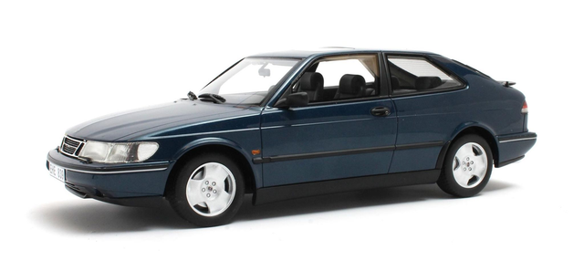 VERWACHT! SAAB 900 SE Turbo (1994) Cult Models 1:18 