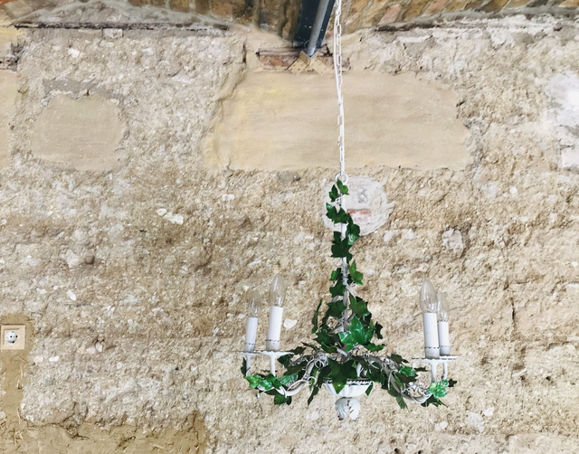 Kronleuchter Blätter  Metall  Schmiedearbeit