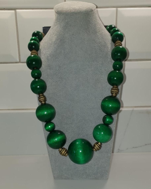 LARGE WOODEN NECKLACE