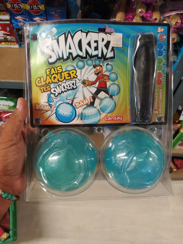 SMACKERZ