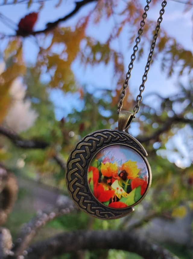 Sautoir &#039;Leaf Dance&#039;