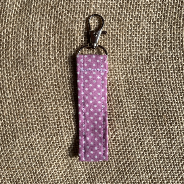 Porte clés imprimer violet à pois