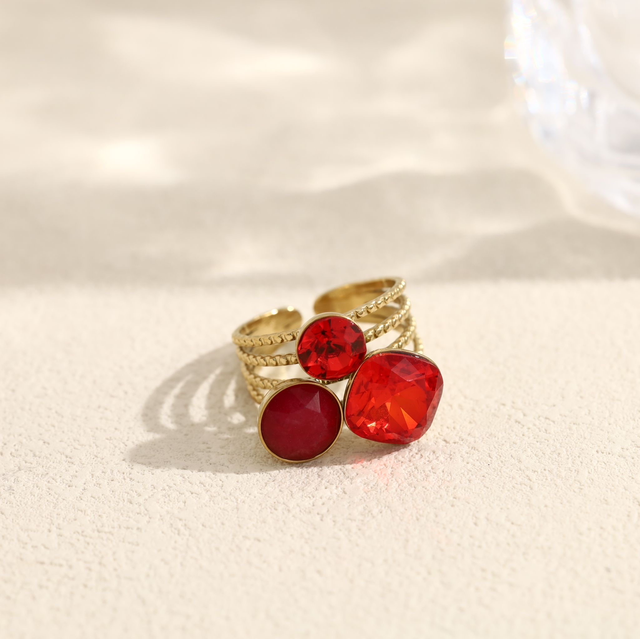 Bague avec pierre véritable 