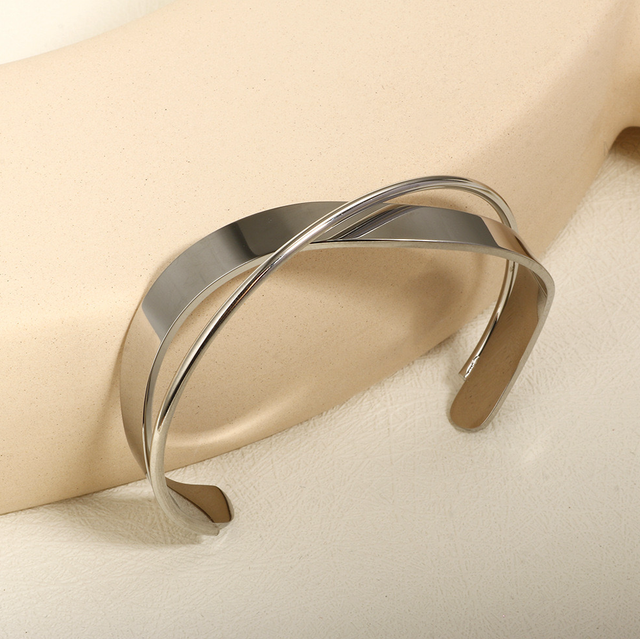 Stainless Steel Silver Wave Bangle 