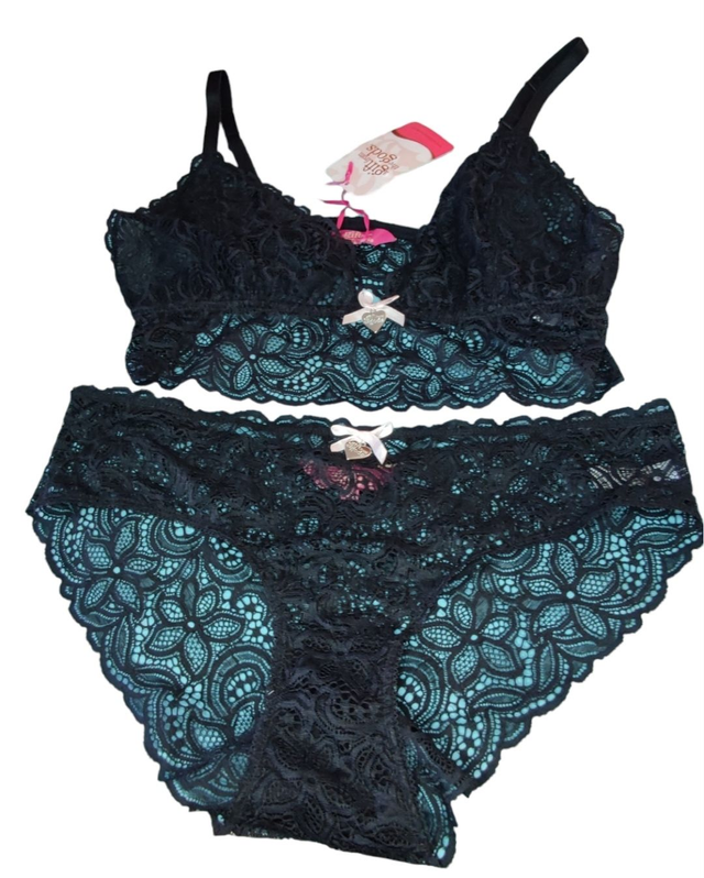 Brassière + culotte taille XL (ensemble) A gift from the gods