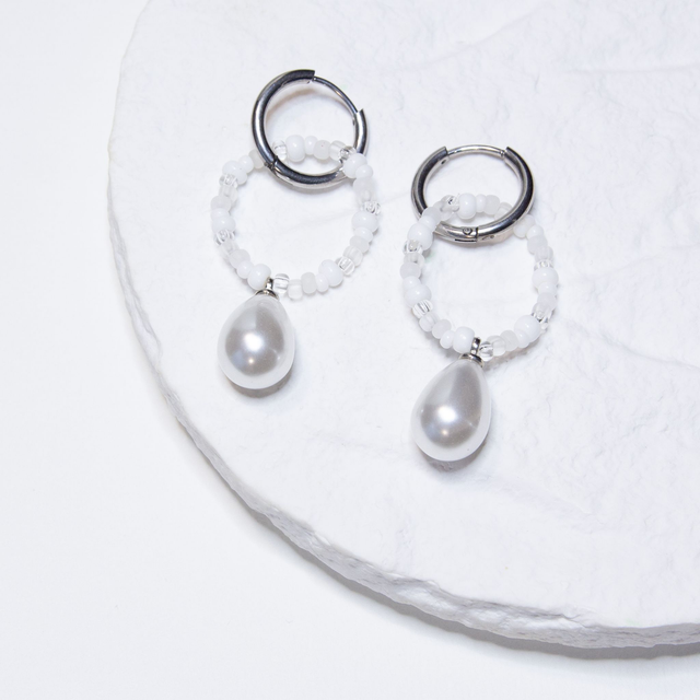 Pearls & Beads (bela)