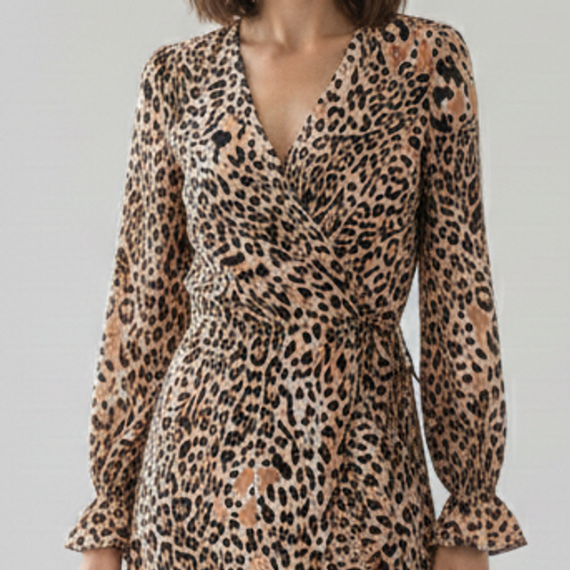 Robe Midi Portefeuille Imprimé Léopard à Volants - Coupe Asymétrique & Manches Longues