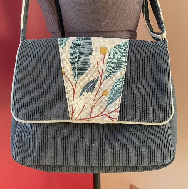 Sac à rabat Anaïs / Modèle marine