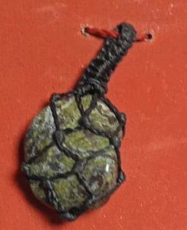 jaspe sanguin (pendentif)