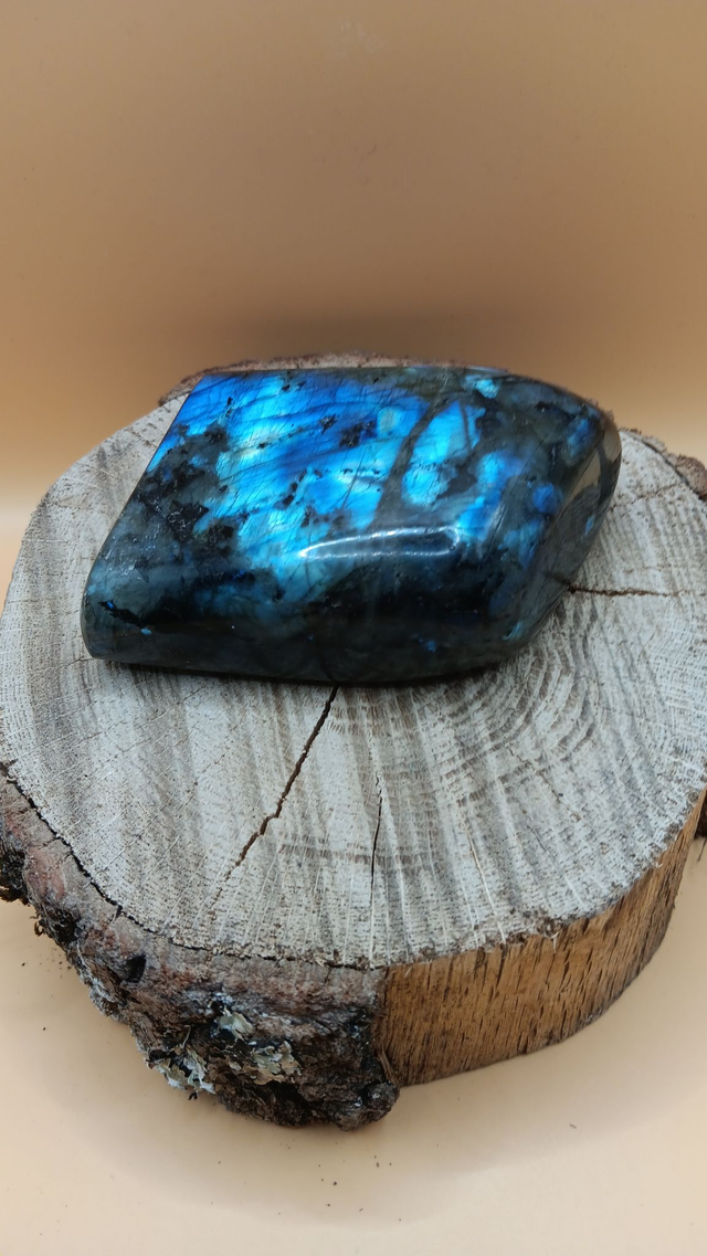 Labradorite n°2