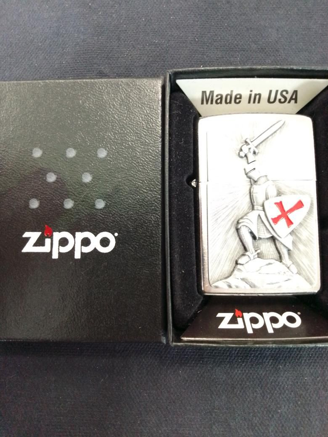 Crusader Knights Templar Design Genuine Zippo Lighter 