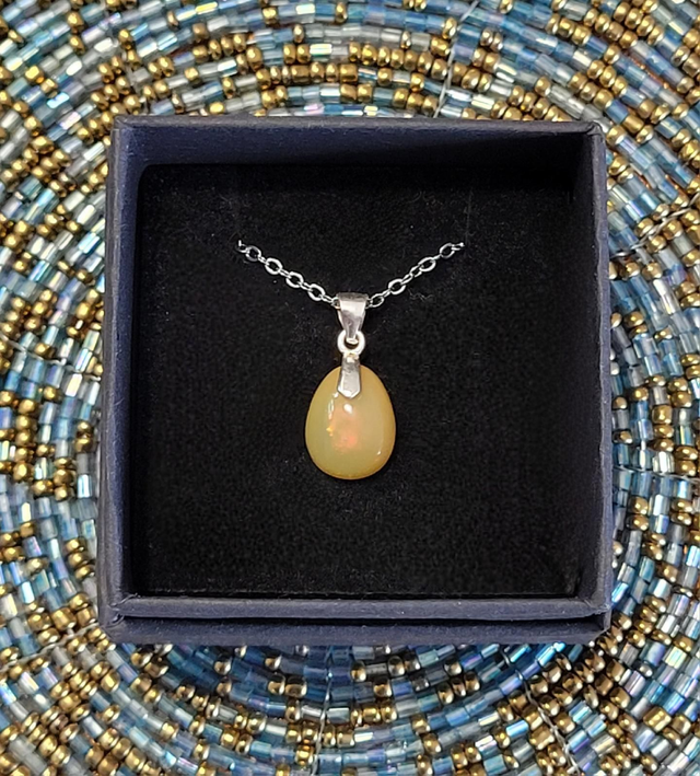 Pendentif Opale Mexicaine 