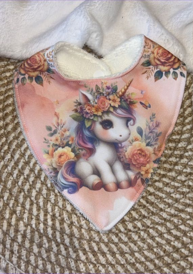 Bavoir bandana Licorne