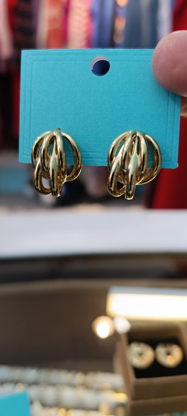 Pendientes semiesfera