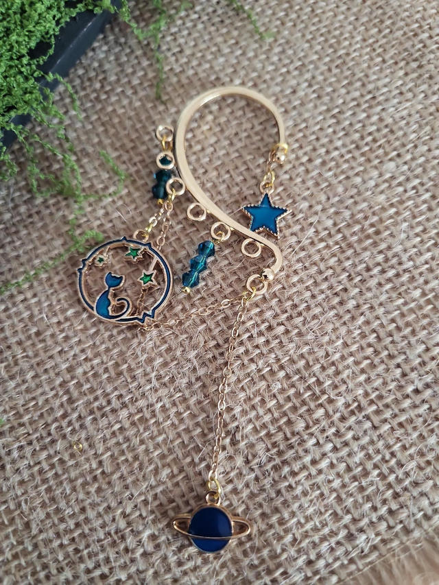 Oreilles d'elfes : Chat Galactique