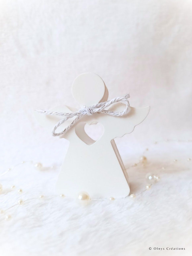 Petit ange en plâtre - Décoration de table