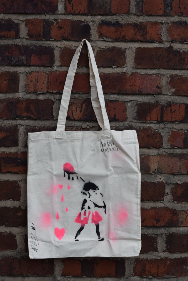 Limited Edition fabric bag with small print