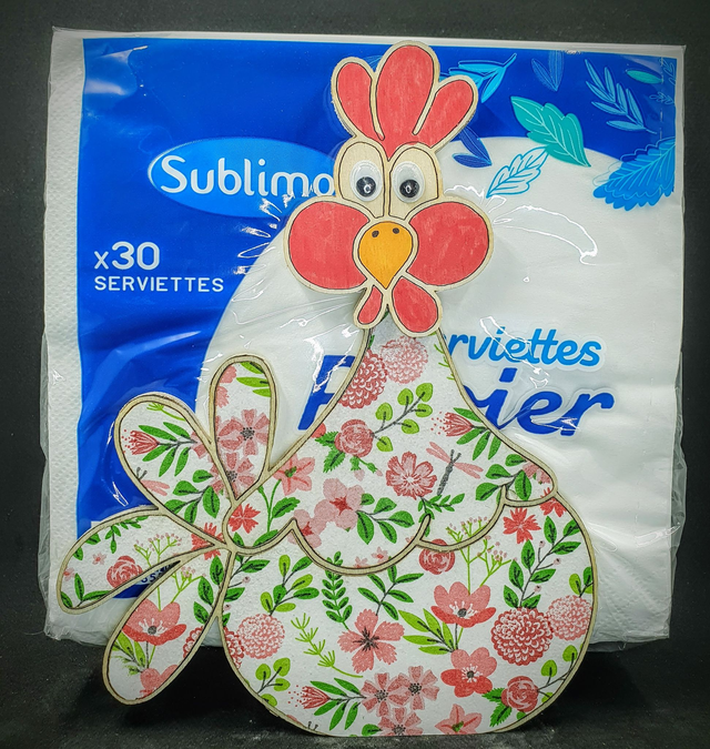 Distributeur de serviettes