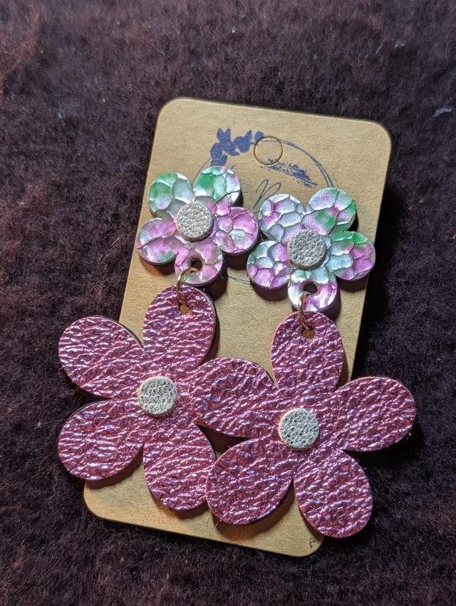 Boucles d'oreilles Marguerite rose vert m015