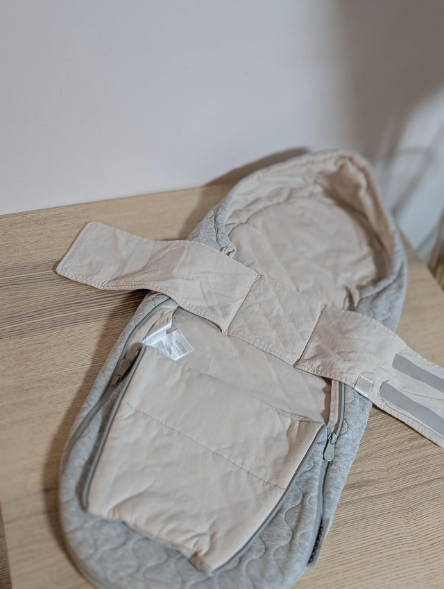 Chancelière nouveau-né Bugaboo - Prix Neuf : 99.95 euros