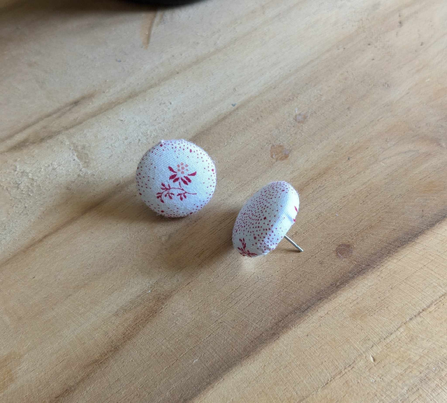 Boucles d'oreilles bouton