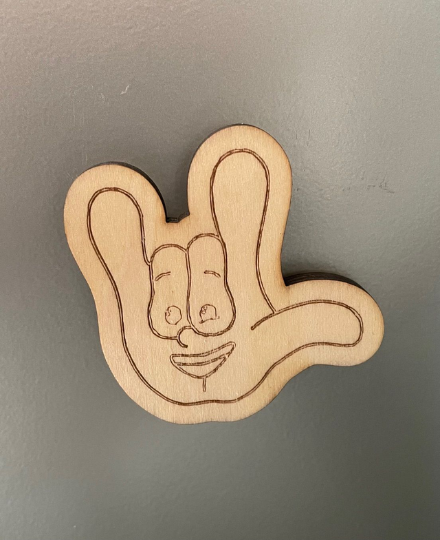 Magnet "ILY" aus Holz