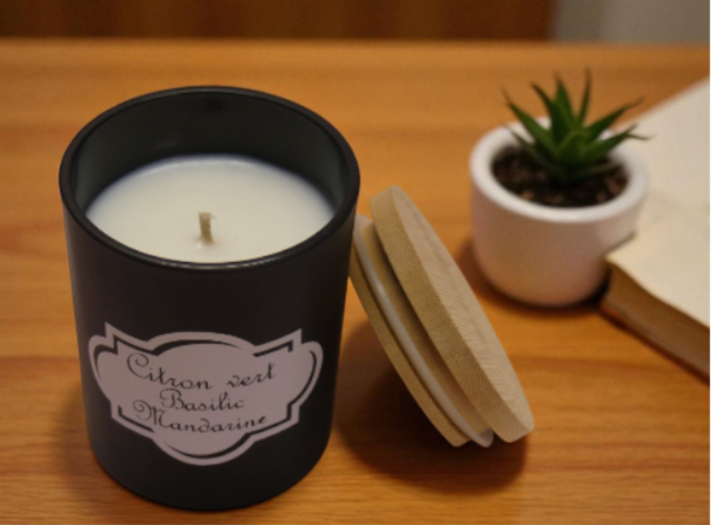Bougie parfumée "Citron vert, basilic, mandarine"