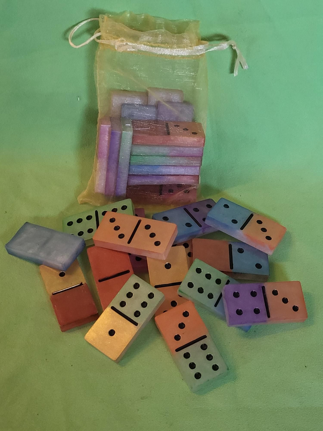 Domino