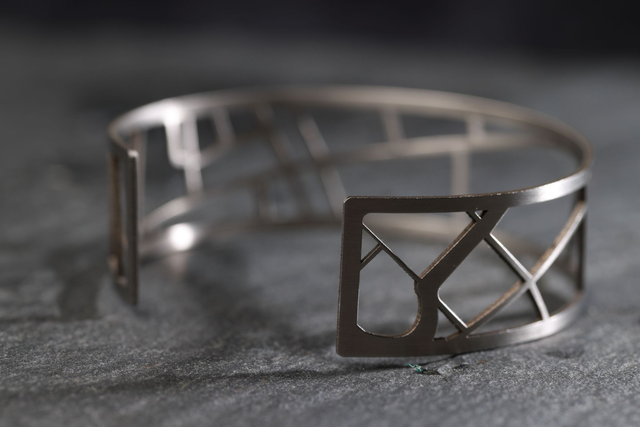 Strasbourg - Grand&#039;rue | Manchette large | Inox | Dédale