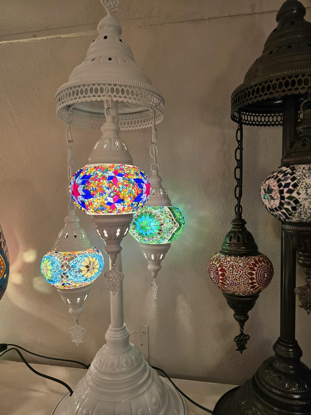 Mosaic Floor Lamp in 3 Shades