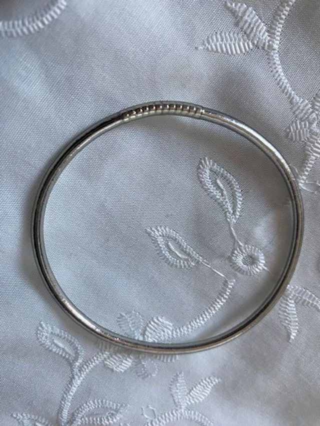 Jonc Bouddhiste Fin Argent 