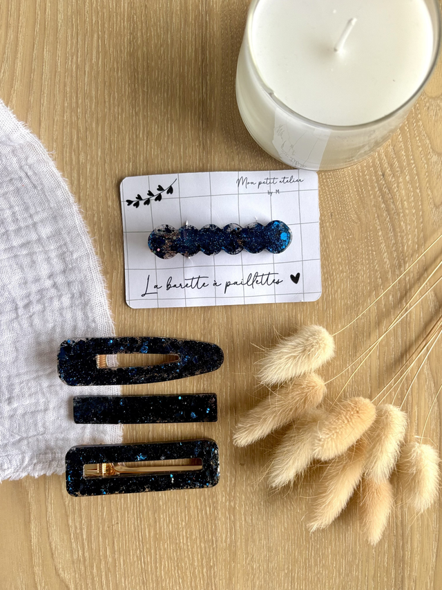 La barette à paillettes - Bleu nuit