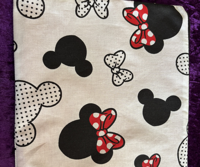Wash bag with Water resistant lining Minnie Mouse Red