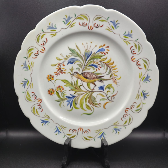 Assiette décorative peinte à la main 