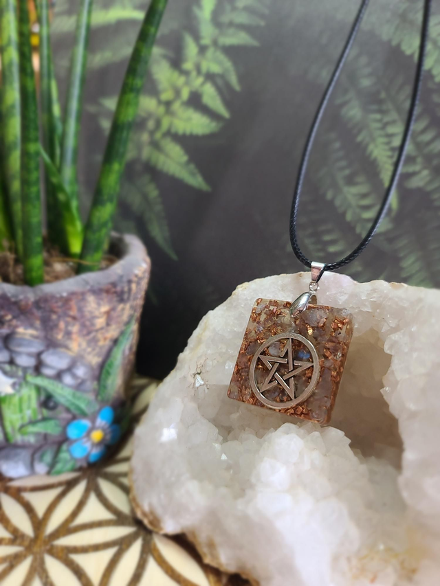 Pentacle ⭐️ Talisman Labradorite 