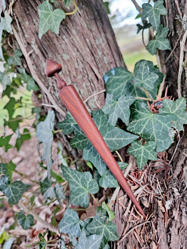 Pique à cheveux "Champote" en Bois d'Acajou