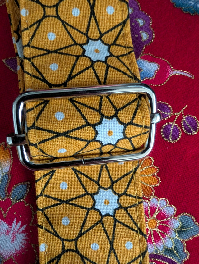 Sacoche Bandoulière "Jardin Impérial" – Tissu Japonais Rouge & Or