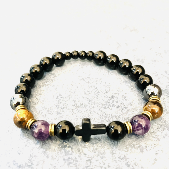 Stoere Herenarmband met Onyx, Tijgeroog &amp; Amethist – Handgemaakt met Kruis Accent