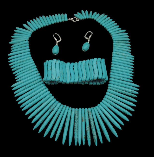 Parure de bijoux en howlite bleue véritable