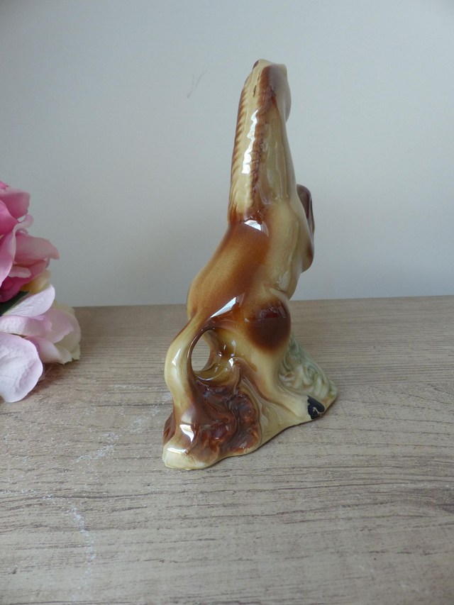 Statuette cheval cabré en porcelaine vintage – Fabriquée au Brésil, déco équitation bureau, ranch ou maison de campagne, collection équestre