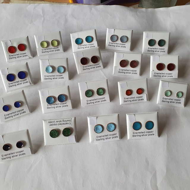 Enamel studs  - 8mm - available in mauve, mid-blue, and yellow - E001S