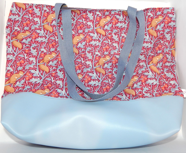 Shopping Bag  with Squirrels