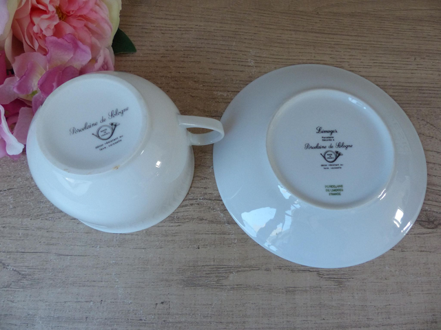 Ensemble tasse et soucoupe en porcelaine de Sologne – Décor tournesol jaune– Fabriqué en France
