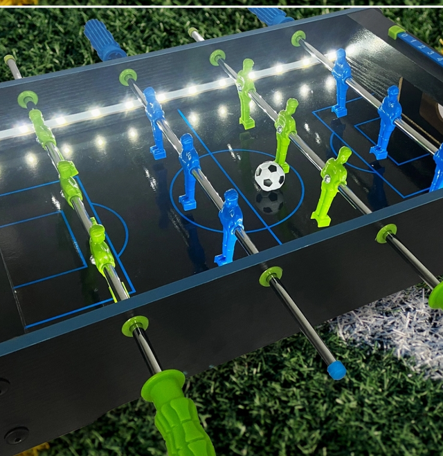 Mini baby-foot avec éclairage LED