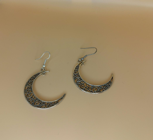 Moon earrings 