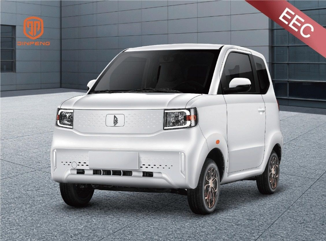 90 km/t UNI EV 2-sæder, 8" skærm, 200 km kørsel, aircon, 5-års 80.000 km batteri & motor EU-garanti