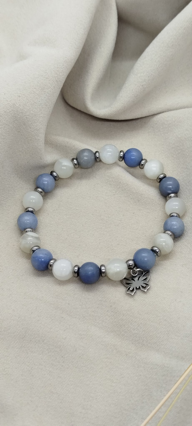 N° 364. Bracelet 16 cm en pierres naturelles de 8 mm (pierre de lune, aventurine bleue). 