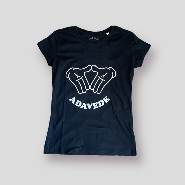 Adavede Minnie (Woman)